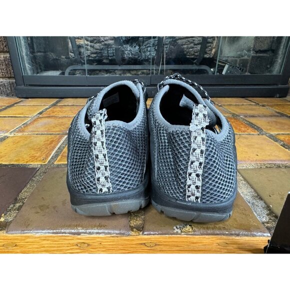 Youth 4 Chaco Outcross 2 Black Grey Athletic Water Shoes - Picture 6 of 9